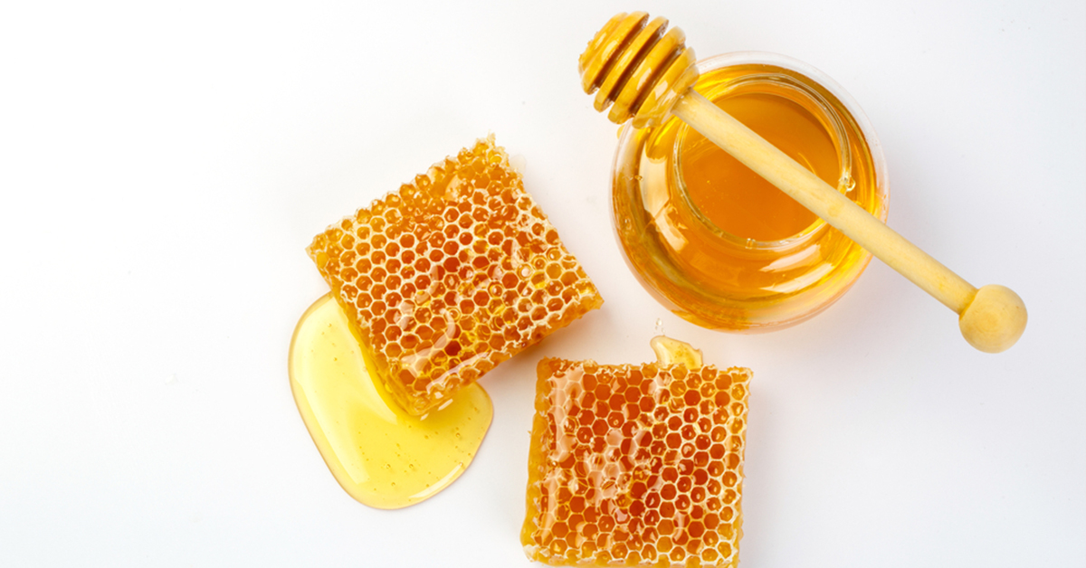 5 τρόποι να εντάξετε το μέλι στη beauty routine σας