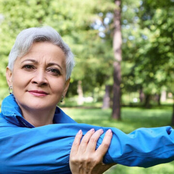 outdoor-shot-healthy-sporty-elderly-woman