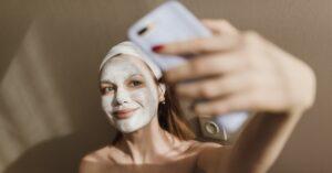woman-face-mask